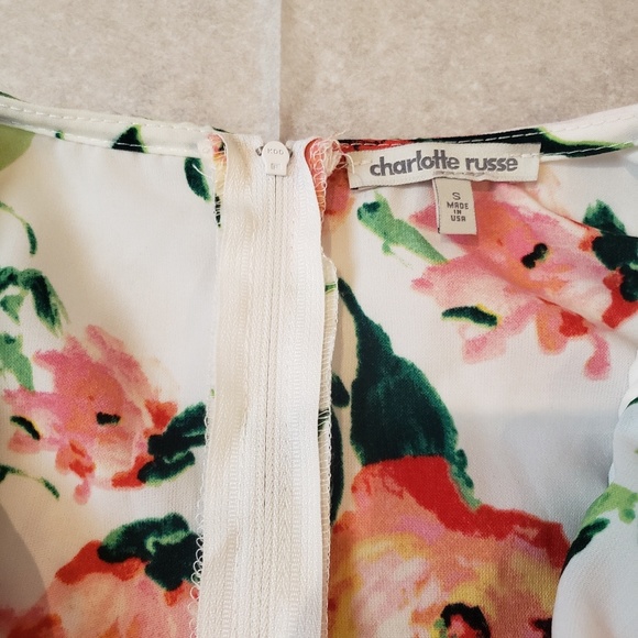 Flower romper - Picture 3 of 4